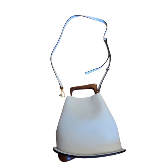 Culbia Shoulder Handbag Bucket Bag White with Wooden Handle - Picture 7 of 9